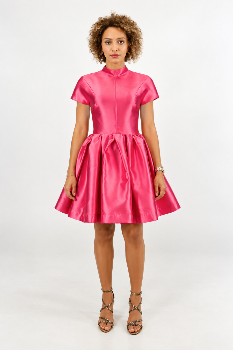 Vestido rosa de cetim
